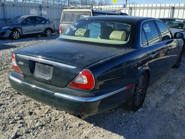 SAJWA71B27SH14618 - 2007 JAGUAR XJ8 GREEN photo 4