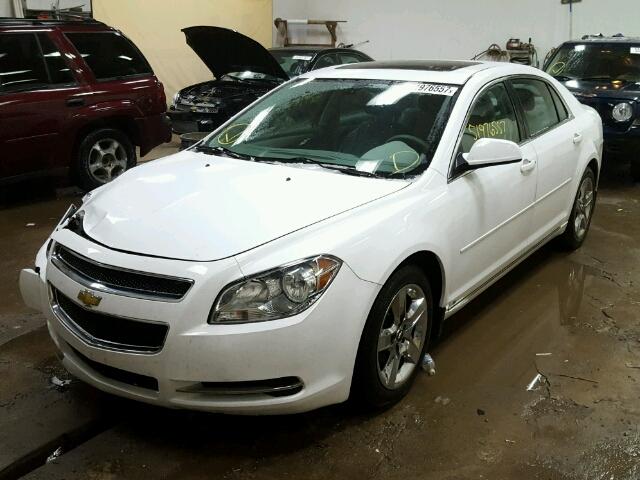 1G1ZC5EB5A4112978 - 2010 CHEVROLET MALIBU 1LT WHITE photo 2