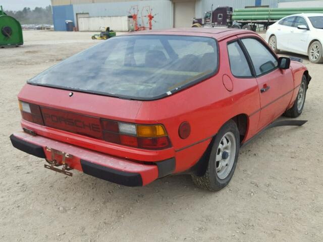 92A0431701 - 1980 PORSCHE 924 RED photo 4