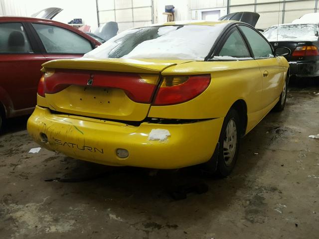 1G8ZR12791Z103440 - 2001 SATURN SC2 YELLOW photo 4