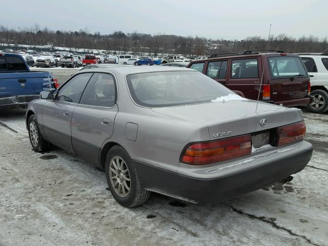 JT8VK13T7N0045728 - 1992 LEXUS ES 300 SILVER photo 3