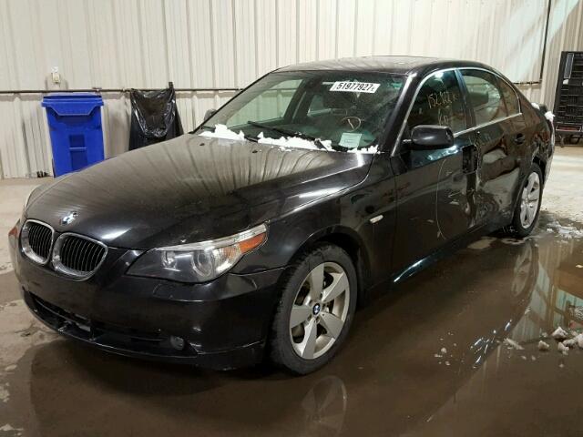 WBANF73507CU26135 - 2007 BMW 530 XI BLACK photo 2