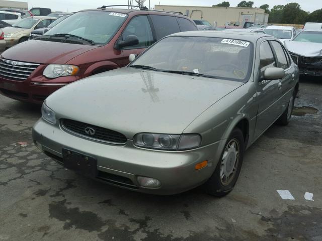 JNKAY21DXVM502930 - 1997 INFINITI J30 GREEN photo 2