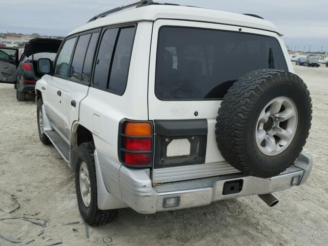 JA4MR51R7WJ005047 - 1998 MITSUBISHI MONTERO WHITE photo 3