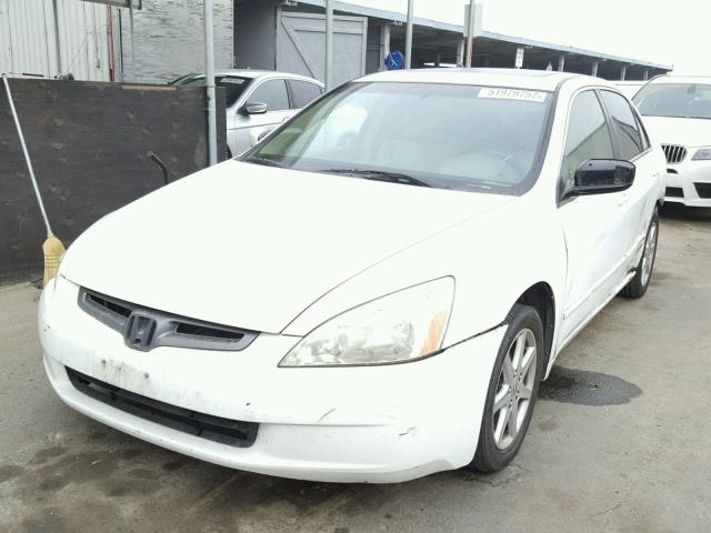 1HGCM66503A081136 - 2003 HONDA ACCORD EX WHITE photo 2