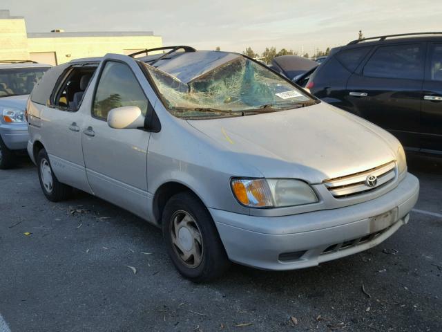 4T3ZF13C23U549796 - 2003 TOYOTA SIENNA LE SILVER photo 1