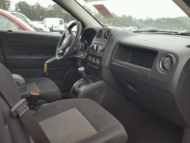 1J4NT1FA4BD176641 - 2011 JEEP COMPASS SP 银色 照片 5