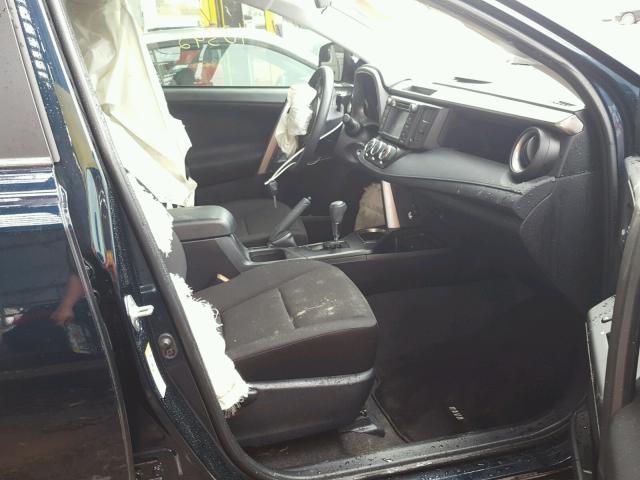 JTMZFREVXHJ126273 - 2017 TOYOTA RAV4 LE Mavi foto 5