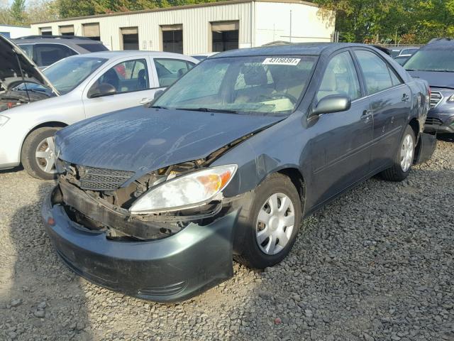 4T1BE32K43U710697 - 2003 TOYOTA CAMRY LE GREEN photo 2