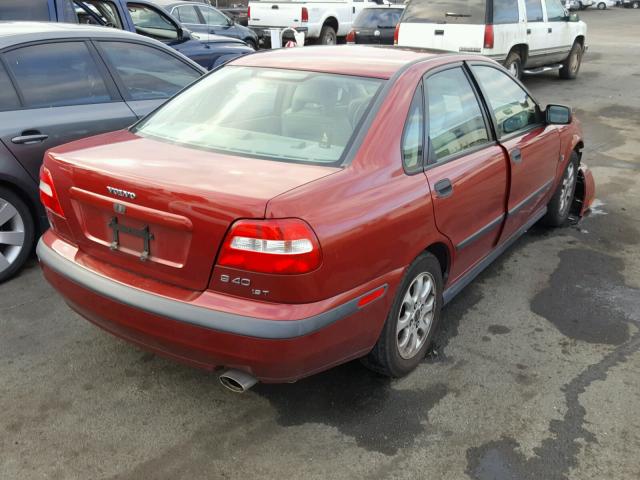 YV1VS29551F651093 - 2001 VOLVO S40 1.9T RED photo 4