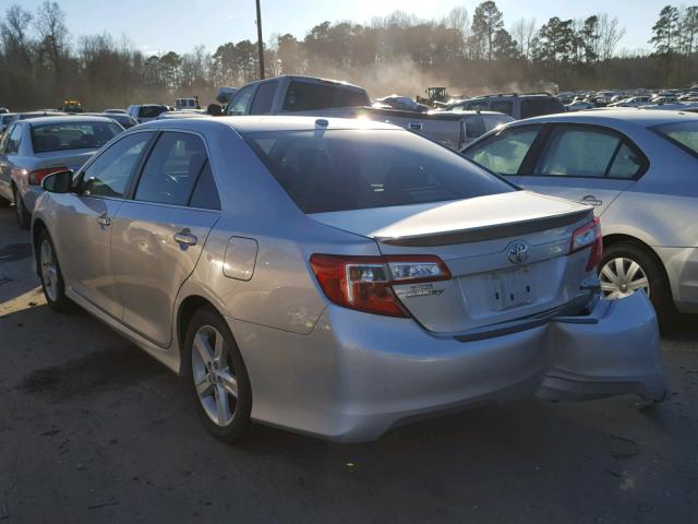 4T1BF1FK5CU506650 - 2012 TOYOTA CAMRY BASE SILVER photo 3