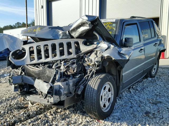 1C4NJPBA3CD639231 - 2012 JEEP PATRIOT SP GRAY photo 2