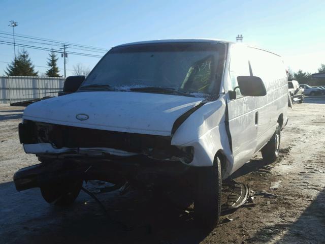 1FTNS242X1HA20377 - 2001 FORD ECONOLINE WHITE photo 2