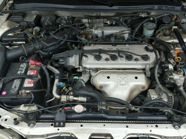 1HGCD5657VA035610 - 1997 HONDA ACCORD EX SILVER photo 7