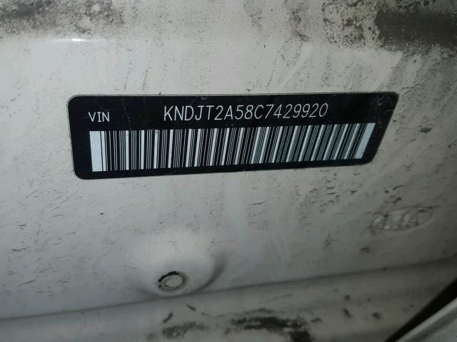 KNDJT2A58C7429920 - 2012 KIA SOUL WHITE photo 10