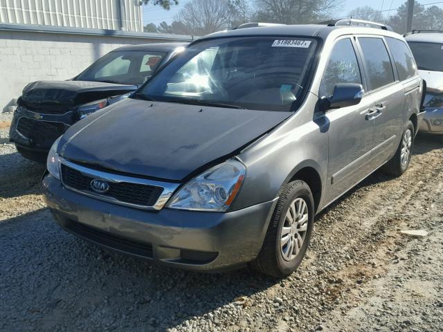 KNDMG4C73B6364250 - 2011 KIA SEDONA LX GRAY photo 2