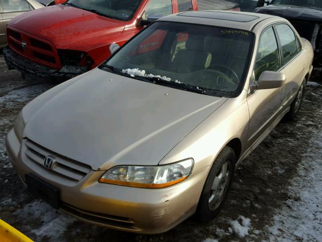 1HGCG16581A052393 - 2001 HONDA ACCORD EX GOLD photo 2