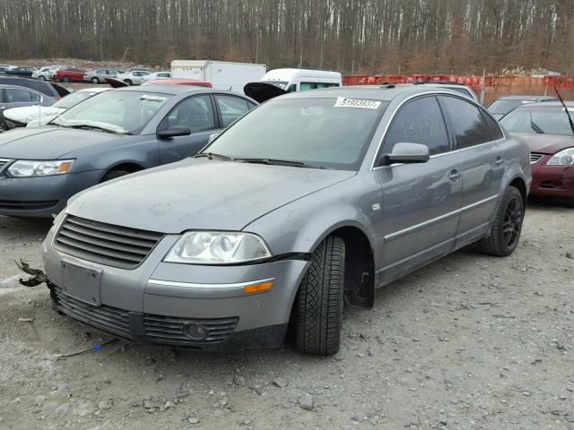 WVWPD63B33P188818 - 2003 VOLKSWAGEN PASSAT GLS SILVER photo 2