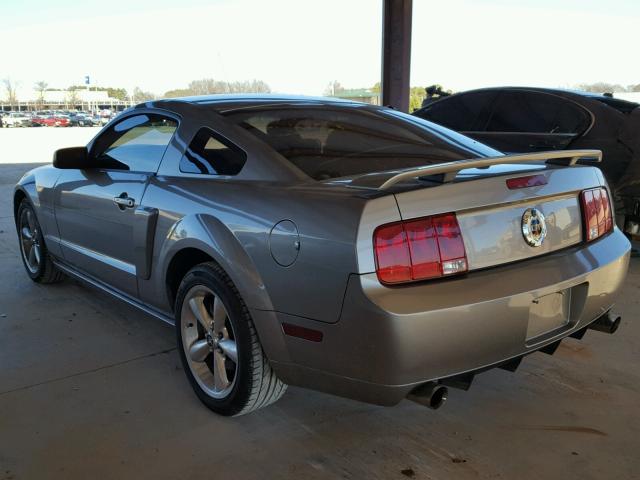 1ZVHT82H595113869 - 2009 FORD MUSTANG GT SILVER photo 3