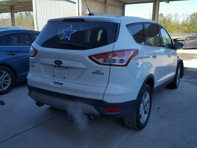 1FMCU0G97FUB42042 - 2015 FORD ESCAPE SE WHITE photo 4