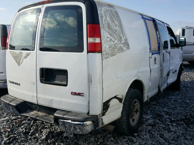 1GTHG35U951135409 - 2005 GMC SAVANA G35 WHITE photo 4