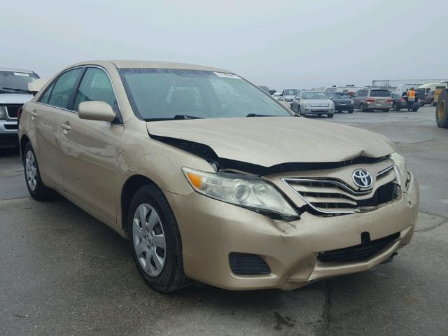 4T1BF3EK1AU072463 - 2010 TOYOTA CAMRY BASE GOLD photo 1