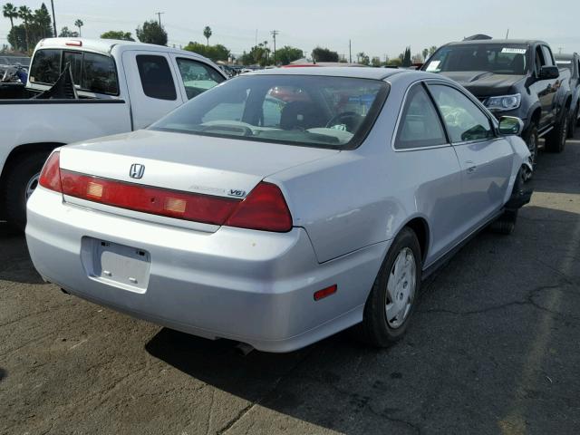 1HGCG224X1A036361 - 2001 HONDA ACCORD LX SILVER photo 4