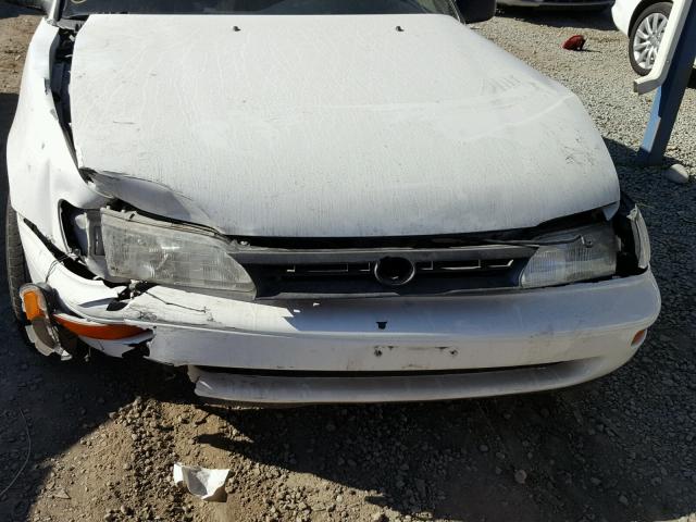 1NXAE09B9SZ261984 - 1995 TOYOTA COROLLA LE 白色 照片 7