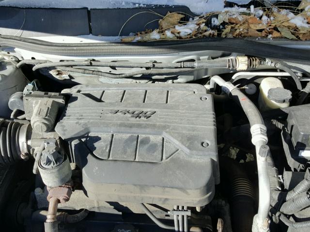 2CKDL73F966062748 - 2006 PONTIAC TORRENT SILVER photo 7