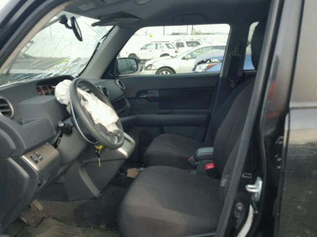 JTLKE50EX81053849 - 2008 TOYOTA SCION XB 黑色 照片 5