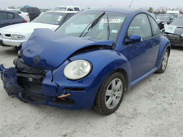 3VWPW31C47M511836 - 2007 VOLKSWAGEN NEW BEETLE 蓝色 照片 2