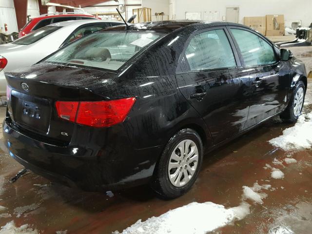 KNAFU4A26C5626520 - 2012 KIA FORTE EX BLACK photo 4