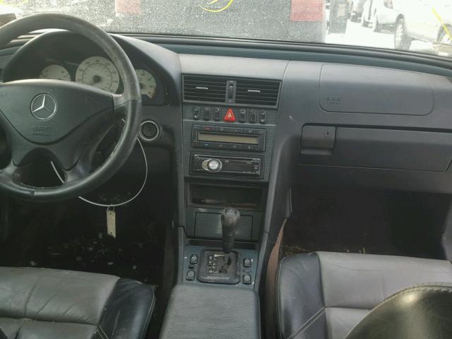 WDBHA29G9YA846563 - 2000 MERCEDES-BENZ C 280 GRAY photo 9