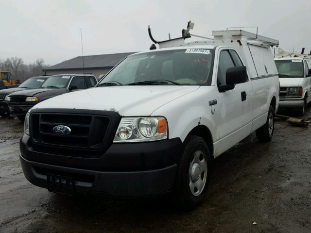 1FTRF12238KB80374 - 2008 FORD F150 Biały zdjęcie 2