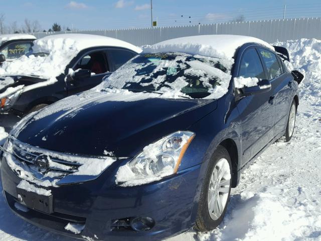 1N4BL2APXBN466070 - 2011 NISSAN ALTIMA SR BLUE photo 2