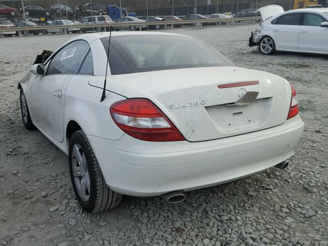 WDBWK54F27F168678 - 2007 MERCEDES-BENZ SLK 280 WHITE photo 3
