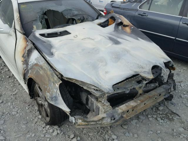 WDBWK54F27F168678 - 2007 MERCEDES-BENZ SLK 280 WHITE photo 9