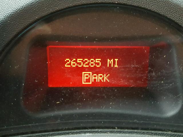 2G2WR524641361762 - 2004 PONTIAC GRAND PRIX SILVER photo 8