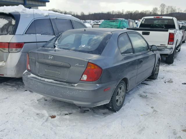 KMHCG35C64U289439 - 2004 HYUNDAI ACCENT GL GRAY photo 4