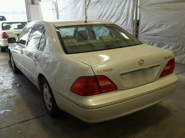 JTHBN30F910011966 - 2001 LEXUS LS 430 WHITE photo 3