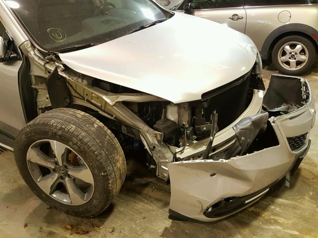 5FRYD3H21EB004113 - 2014 ACURA MDX SILVER photo 9