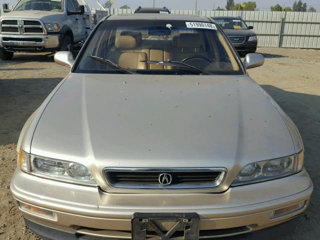 JH4KA7663PC019661 - 1993 ACURA LEGEND L TAN photo 9