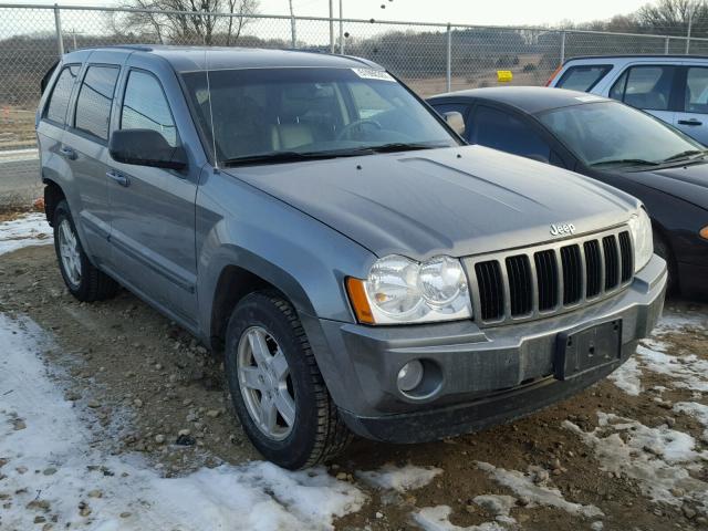 1J8HR48P97C660704 - 2007 JEEP GRAND CHER GRAY photo 1