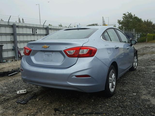 1G1BE5SM8H7161893 - 2017 CHEVROLET CRUZE LT BLUE photo 4