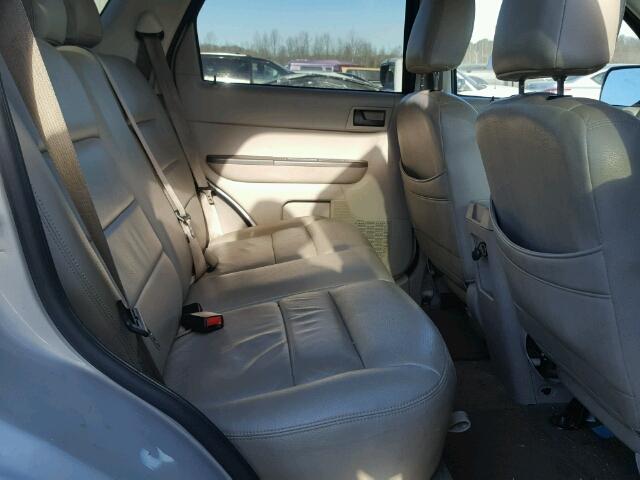 1FMCU03158KD84276 - 2008 FORD ESCAPE XLT SILVER photo 6