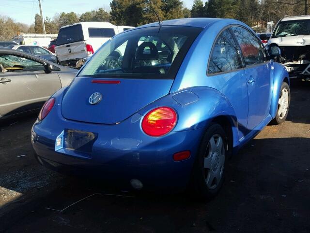 3VWCA21CXYM466717 - 2000 VOLKSWAGEN NEW BEETLE BLUE photo 4