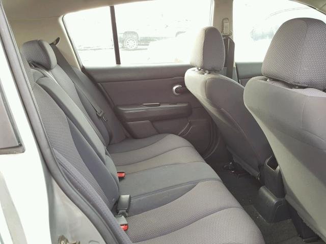 3N1BC13E47L402035 - 2007 NISSAN VERSA S GRAY photo 6