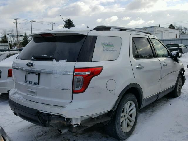 1FM5K8D87EGC33818 - 2014 FORD EXPLORER X WHITE photo 4