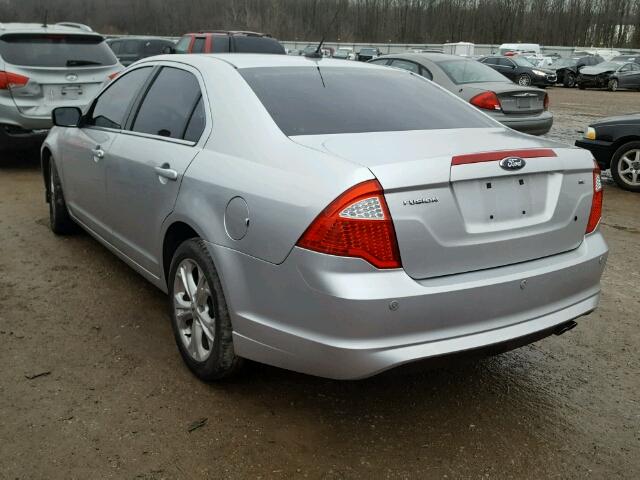 3FAHP0HA9CR374645 - 2012 FORD FUSION SE SILVER photo 3