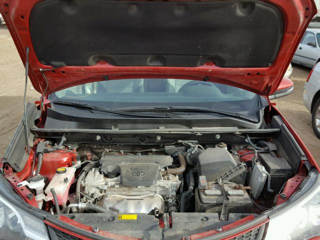 2T3RFREV8DW033392 - 2013 TOYOTA RAV4 XLE RED photo 7